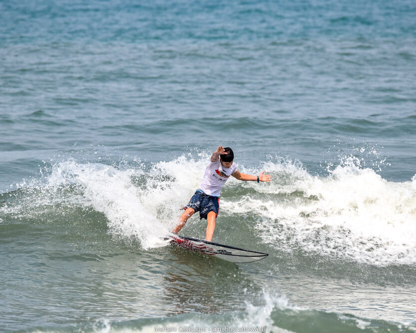 FT Kids On Fire, Praia Grande de Ubatuba (SP). Foto: Marcelo Geacomo / @nabuscadoswell