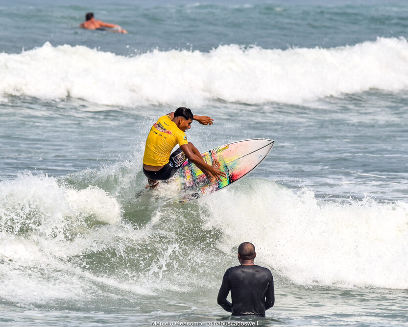 FT Kids On Fire, Praia Grande de Ubatuba (SP). Foto: Marcelo Geacomo / @nabuscadoswell