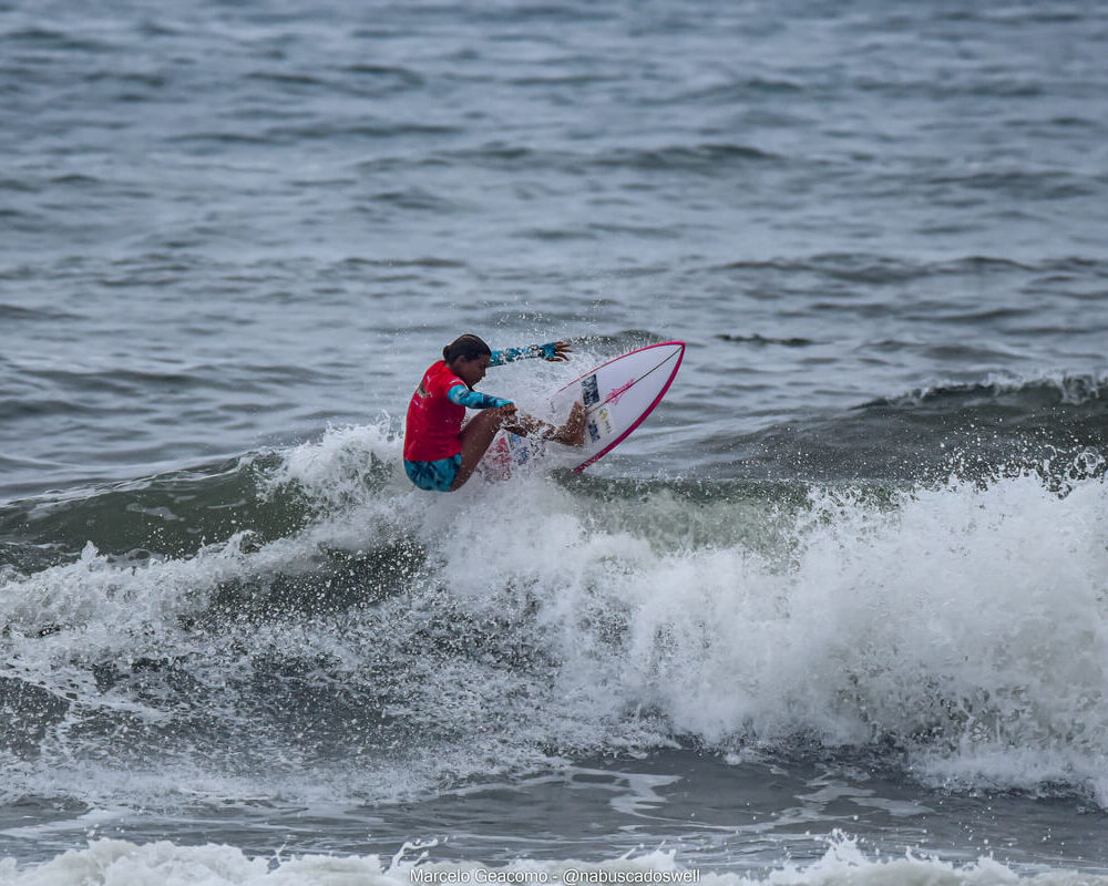 Maeva Guastalla, FT Kids On Fire 2024, Praia Grande de Ubatuba (SP). Foto: Marcelo Geacomo / @nabuscadoswell