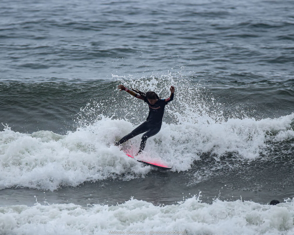 Eloah de Souza, FT Kids On Fire 2024, Praia Grande de Ubatuba (SP). Foto: Marcelo Geacomo / @nabuscadoswell