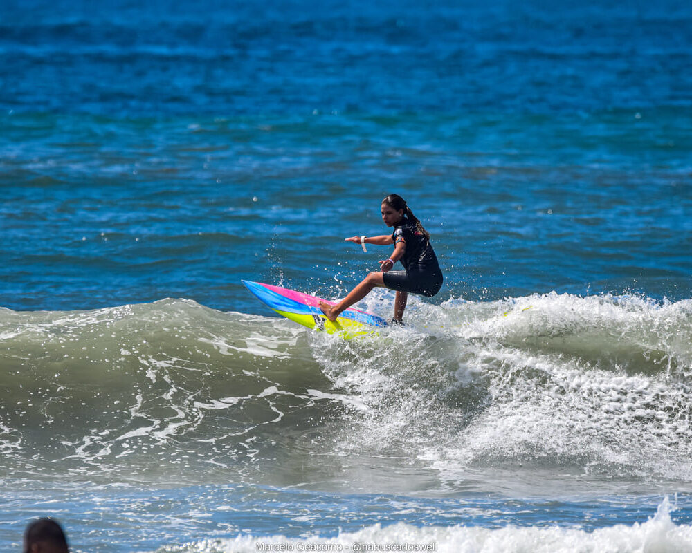 Sofia Bonon, Segunda etapa do FT Kids On Fire 2024, Praia Grande de Ubatuba (SP). Foto: Marcelo Geacomo / @nabuscadoswell