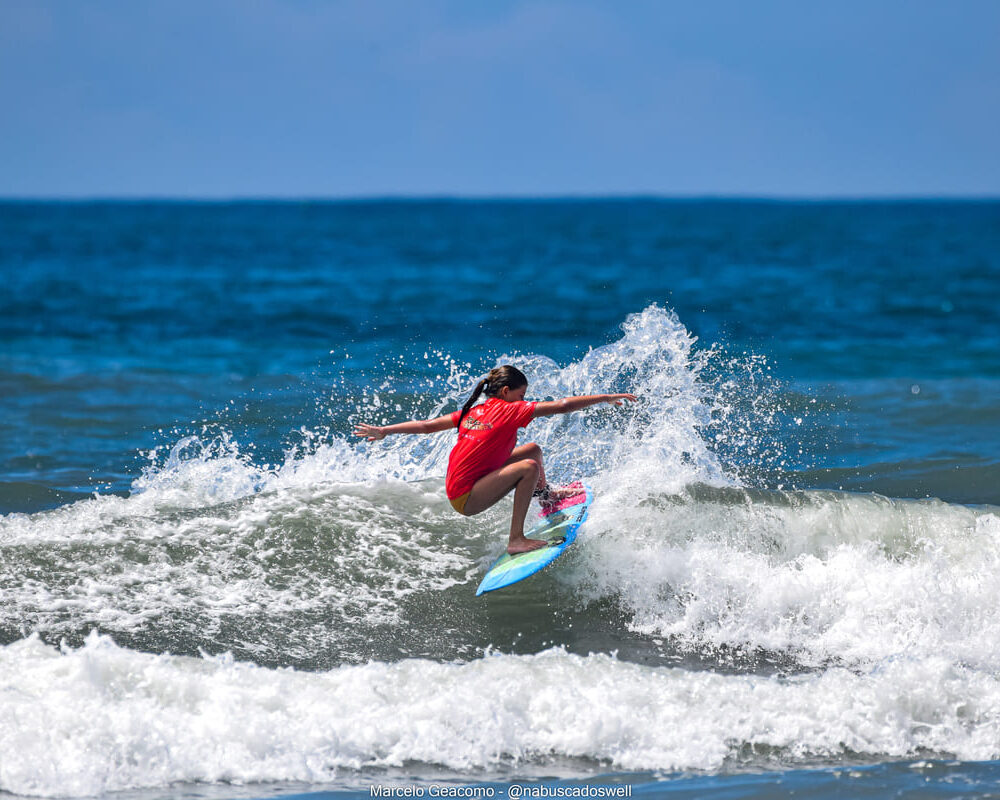 Joana Costa, Segunda etapa do FT Kids On Fire 2024, Praia Grande de Ubatuba (SP). Foto: Marcelo Geacomo / @nabuscadoswell