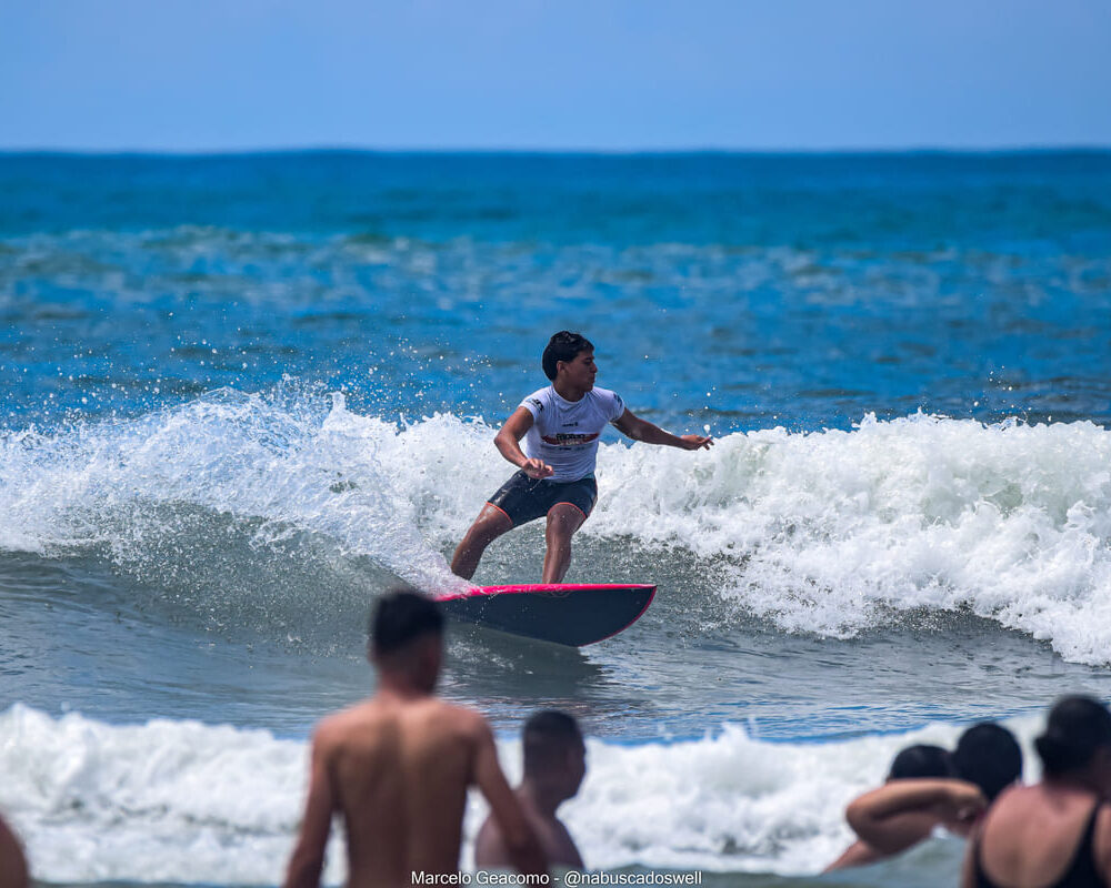 Miguel Gomes, Segunda etapa do FT Kids On Fire 2024, Praia Grande de Ubatuba (SP). Foto: Marcelo Geacomo / @nabuscadoswell