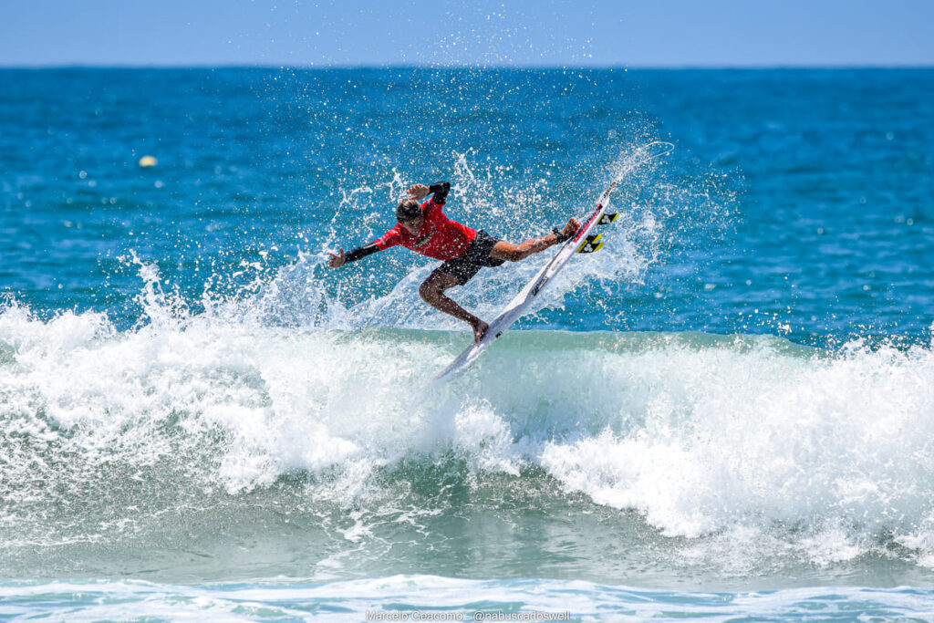 Eduardo Mulford, Terceira etapa do FT Kids On Fire 2024, Praia Grande de Ubatuba (SP). Foto: Marcelo Geacomo / @nabuscadoswell