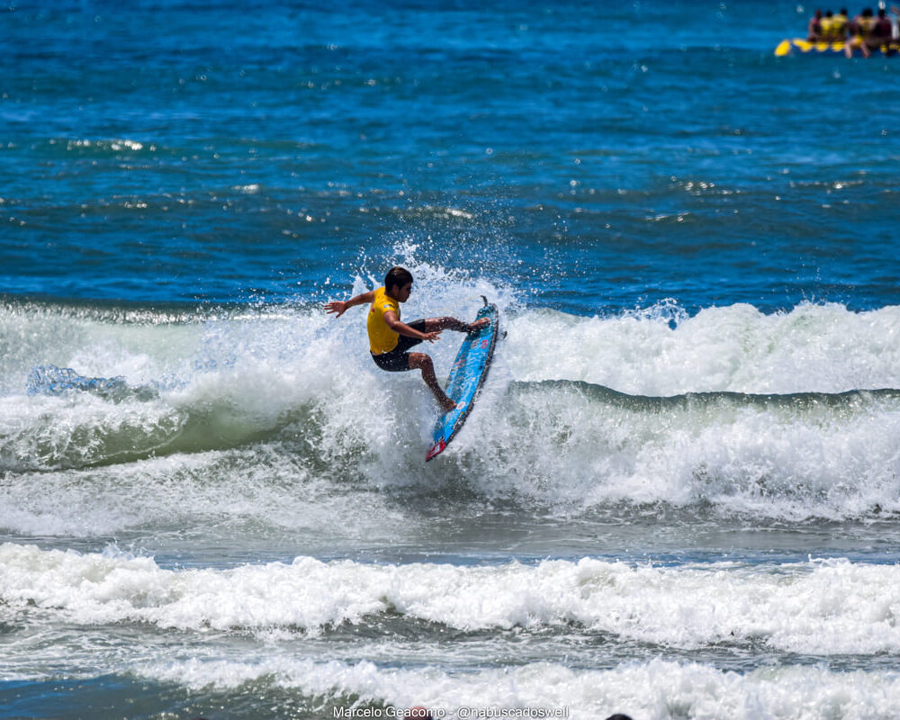 Kailani Rennó, Segunda etapa do FT Kids On Fire 2024, Praia Grande de Ubatuba (SP). Foto: Marcelo Geacomo / @nabuscadoswell