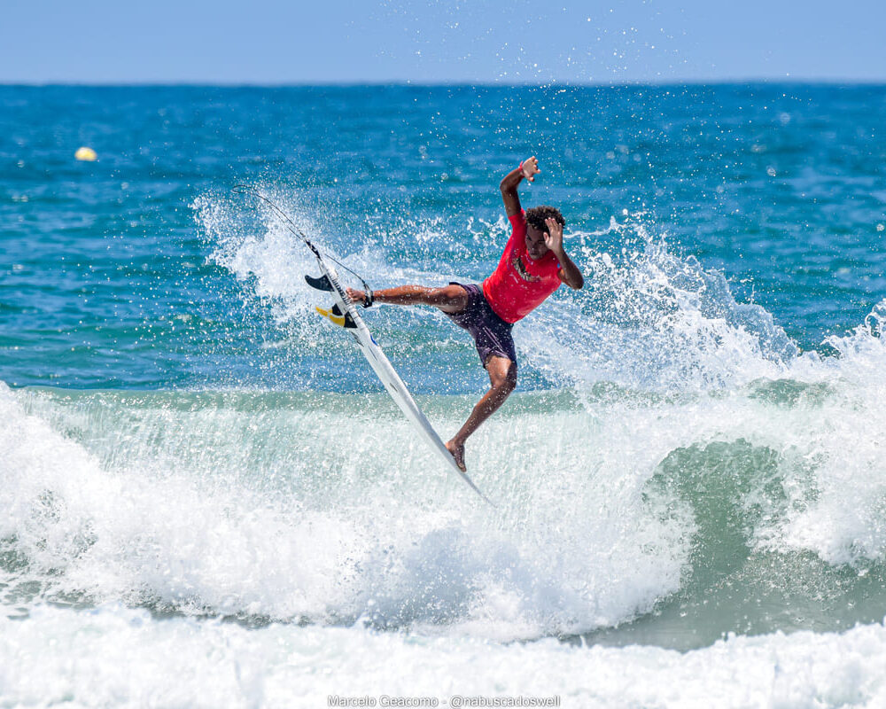 Isaías Gomes, Terceira etapa do FT Kids On Fire 2024, Praia Grande de Ubatuba (SP). Foto: Marcelo Geacomo / @nabuscadoswell