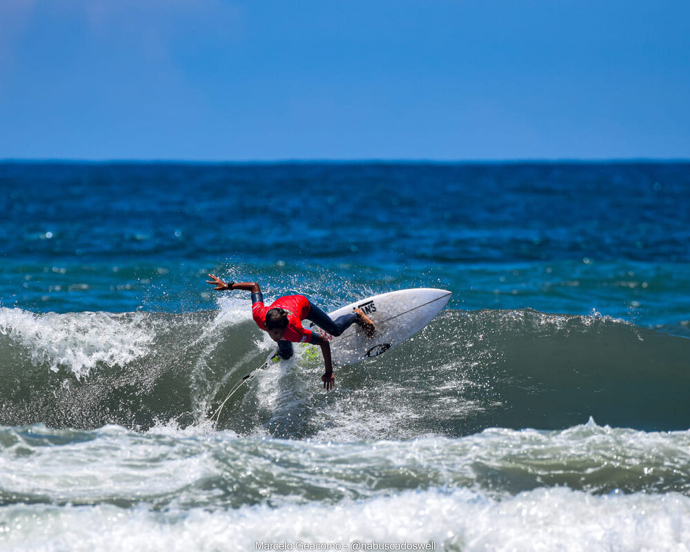 Matheus Jhones, Segunda etapa do FT Kids On Fire 2024, Praia Grande de Ubatuba (SP). Foto: Marcelo Geacomo / @nabuscadoswell