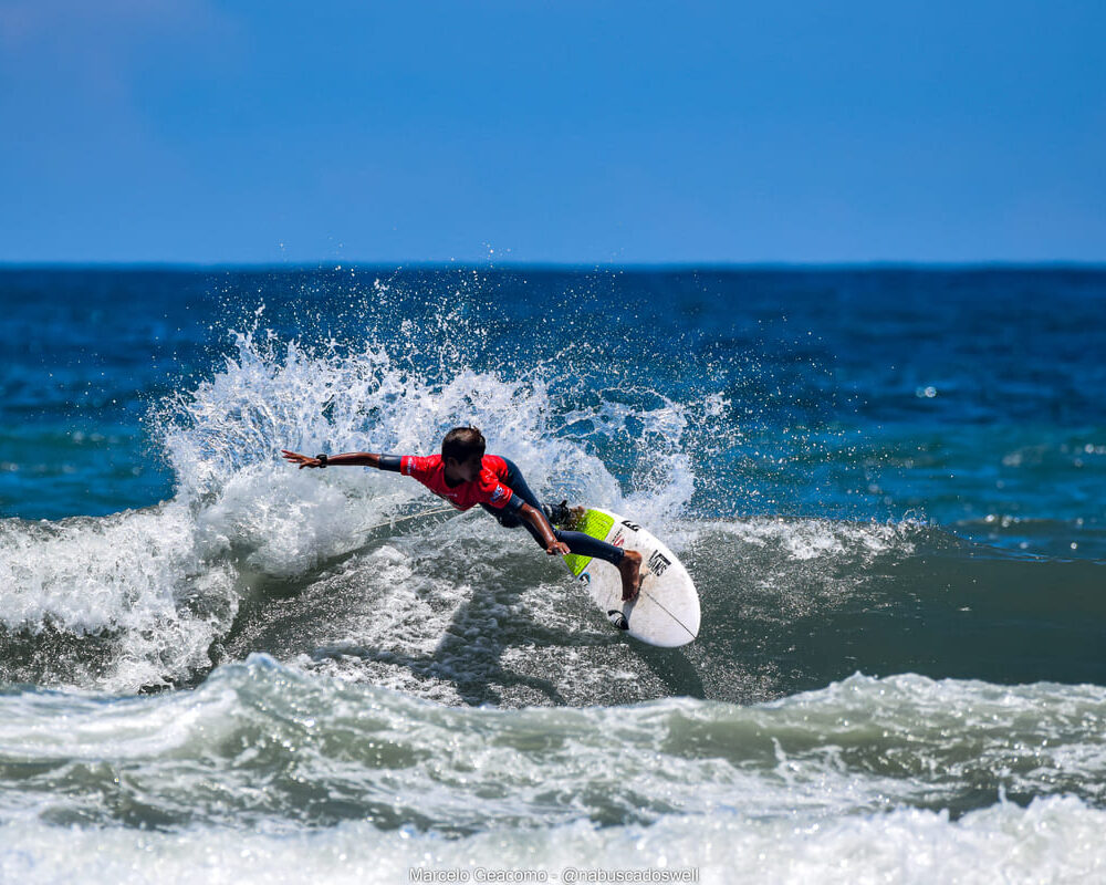 Matheus Jhones, Segunda etapa do FT Kids On Fire 2024, Praia Grande de Ubatuba (SP). Foto: Marcelo Geacomo / @nabuscadoswell