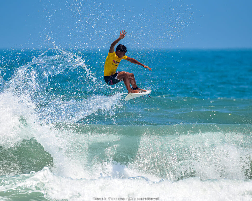 Davi de Souza, Terceira etapa do FT Kids On Fire 2024, Praia Grande de Ubatuba (SP). Foto: Marcelo Geacomo / @nabuscadoswell