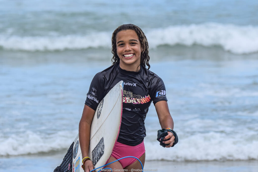 Isabel Meyer, Terceira etapa do FT Kids On Fire 2024, Praia Grande de Ubatuba (SP). Foto: Marcelo Geacomo / @nabuscadoswell