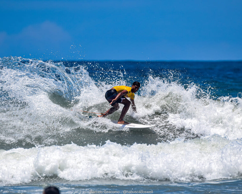 Davi de Souza, Segunda etapa do FT Kids On Fire 2024, Praia Grande de Ubatuba (SP). Foto: Marcelo Geacomo / @nabuscadoswell