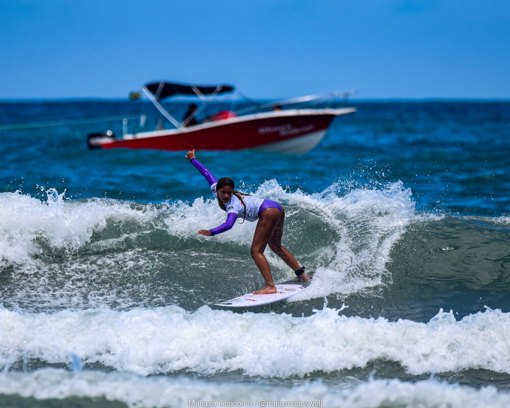 Lanay Thompson, Segunda etapa do FT Kids On Fire 2024, Praia Grande de Ubatuba (SP). Foto: Marcelo Geacomo / @nabuscadoswell