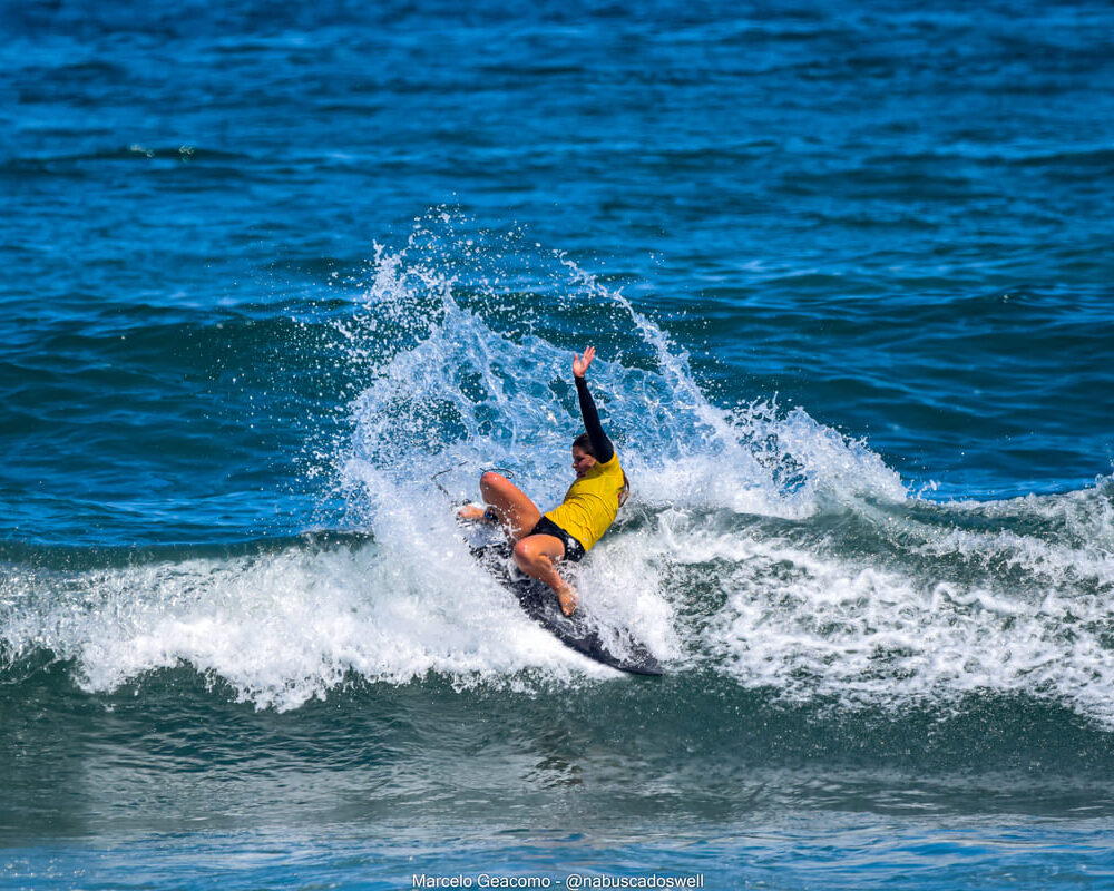 Luli Savoi, FT Kids On Fire 2024, Praia Grande de Ubatuba (SP). Foto: Marcelo Geacomo / @nabuscadoswell