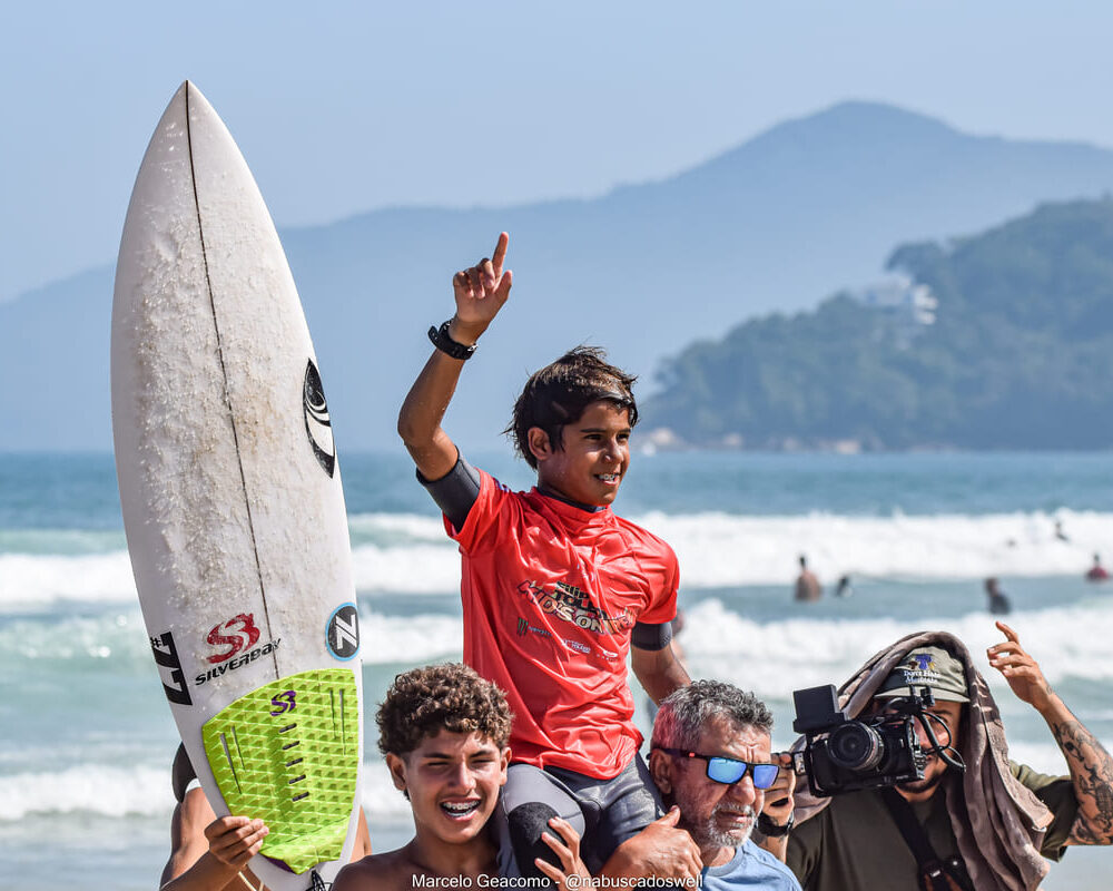 Matheus Jhones, Terceira etapa do FT Kids On Fire 2024, Praia Grande de Ubatuba (SP). Foto: Marcelo Geacomo / @nabuscadoswell