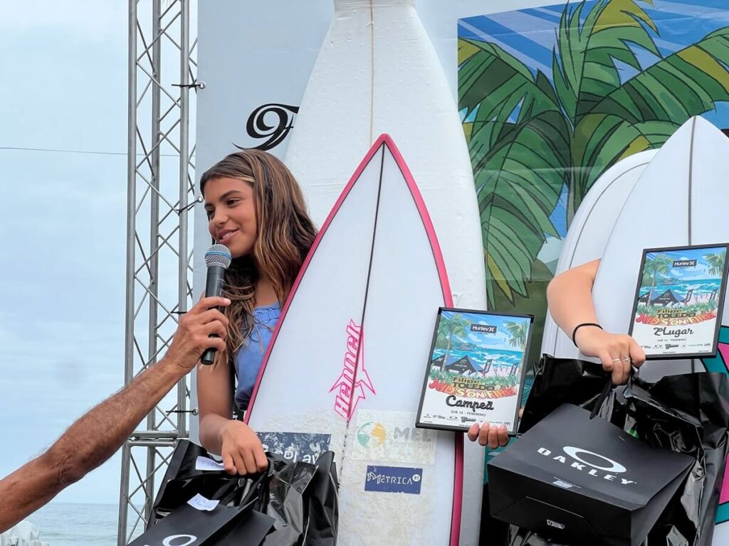 Maeva Guastalla, FT Kids On Fire 2024, Praia Grande de Ubatuba (SP). Foto: Marcelo Geacomo / @nabuscadoswell