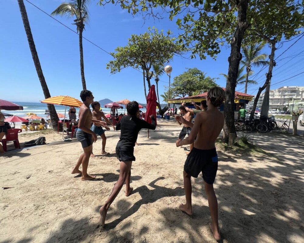 Terceira etapa do FT Kids On Fire 2024, Praia Grande de Ubatuba (SP). Foto: Marcelo Geacomo / @nabuscadoswell