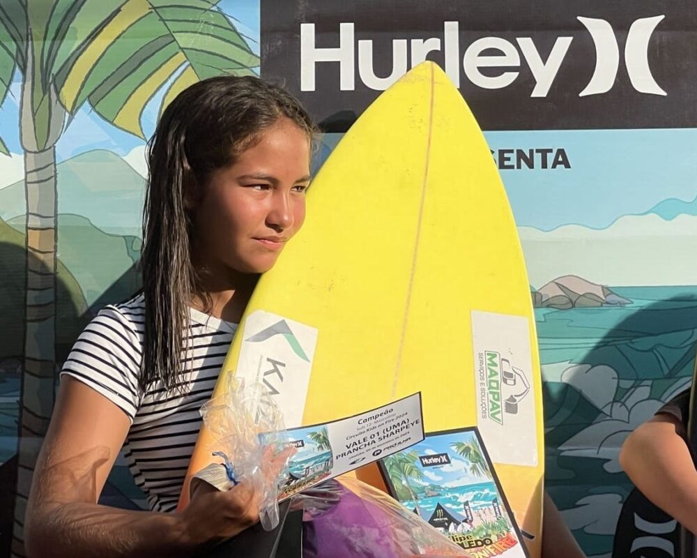 Catarina Kobayashi, Terceira etapa do FT Kids On Fire 2024, Praia Grande de Ubatuba (SP). Foto: Marcelo Geacomo / @nabuscadoswell