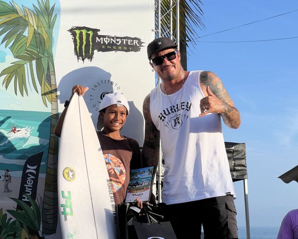 Raoni Rodrigues, Terceira etapa do FT Kids On Fire 2024, Praia Grande de Ubatuba (SP). Foto: Marcelo Geacomo / @nabuscadoswell