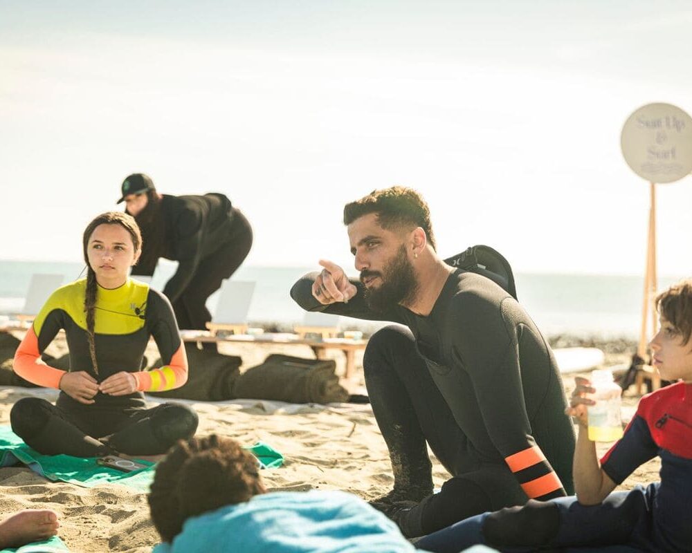 Instituto Filipe Toledo, em parceria com a The Wild and Whimsy Foundation, participa de ação social com crianças em San Clemente. Foto: Wellington Gonzalez / @wellington_g