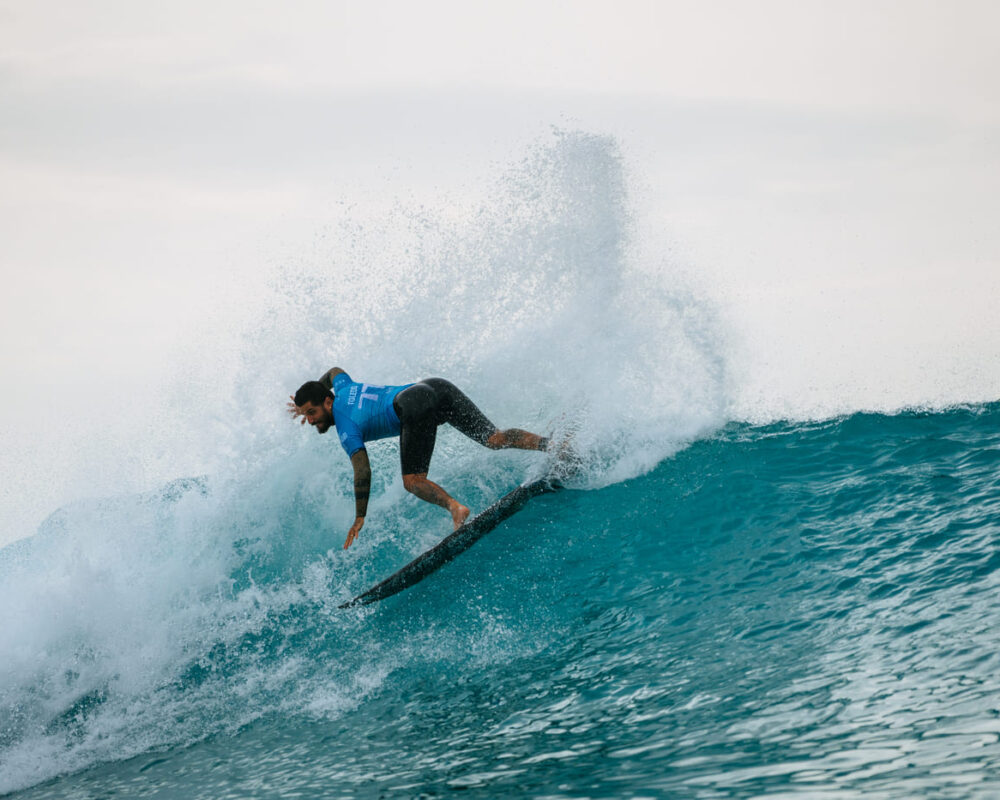 Filipe Toledo, Surf Abu Dhabi Filipe Toledo, Surf Abu Dhabi Pro 2025, Emirados Árabes, World Surf League, Circuito Mundial de Surf 2025. Foto: WSL / Thiago Diz 2025, Emirados Árabes, World Surf League, Circuito Mundial de Surf 2025. Foto: WSL / Thiago Diz