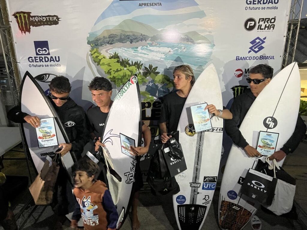 Primeira etapa do Circuito Filipe Toledo Kids On Fire 2025, Praia Grande, Ubatuba (SP). Foto: Marcelo Geacomo / @nabuscadoswell